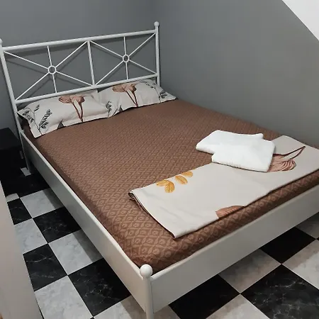 게스트하우스 Duo Caffe 부쿠레슈티