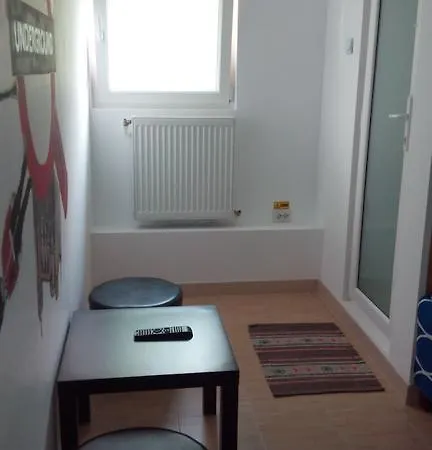 게스트하우스 Duo Caffe 부쿠레슈티