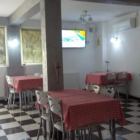 בית הארחה Duo Caffe 2*
