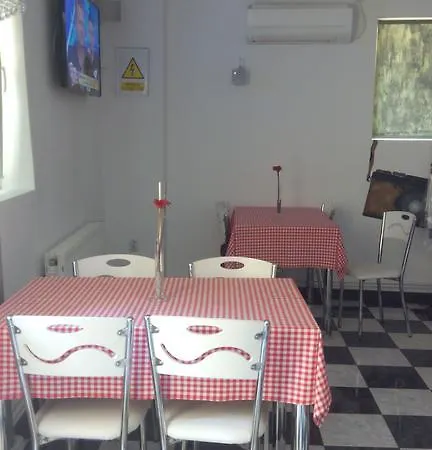 بيت ضيافة مبيت وإفطار ديو كافي 2*